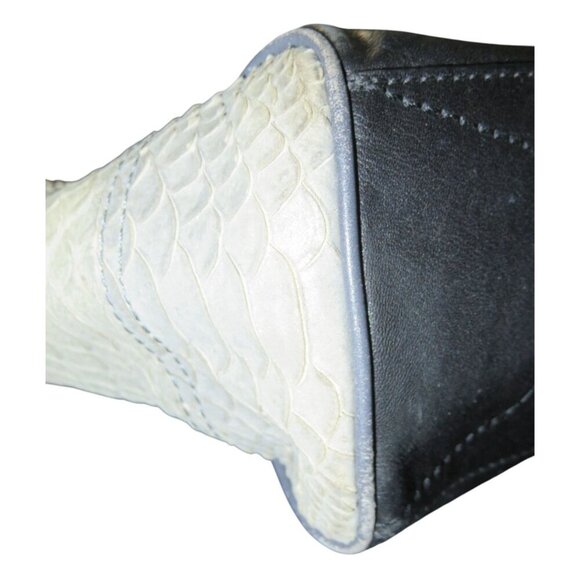 COACH Pinnacle Embossed Exotic Leather Color block Handbag & Matching wristlet - Picture 15 of 16